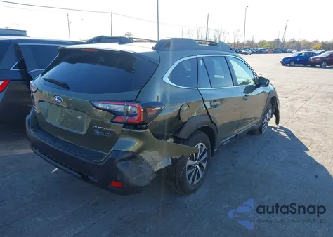 2025 Subaru Outback Premium z USA, uszkodzony, nr VIN 4S4BTADC5S3300804